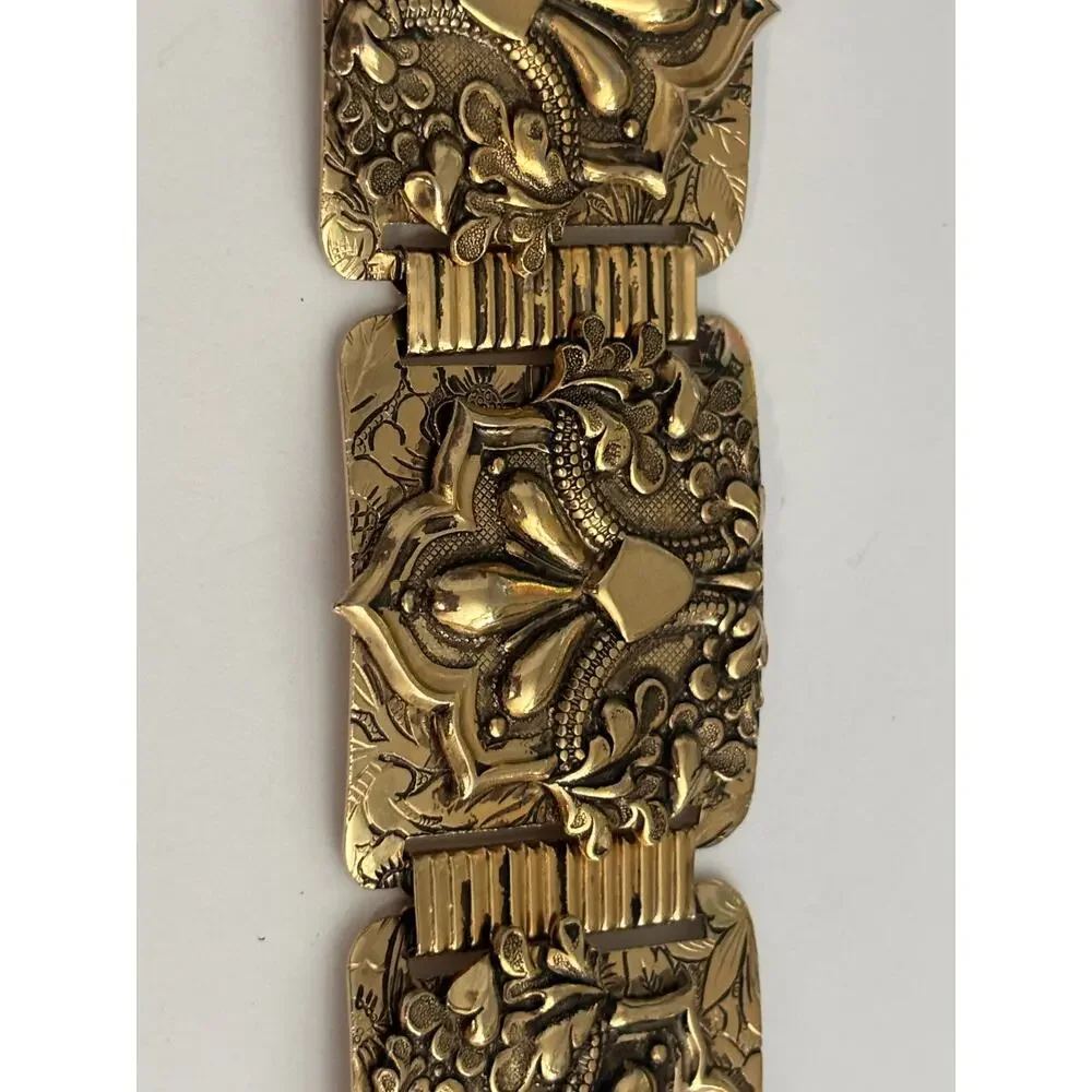 Vintage Gold Tone Panel Blacelet Victorian Style